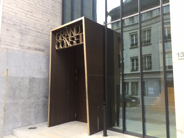 La gauche multiplie les appels à la démission du président du Grand Conseil vaudois